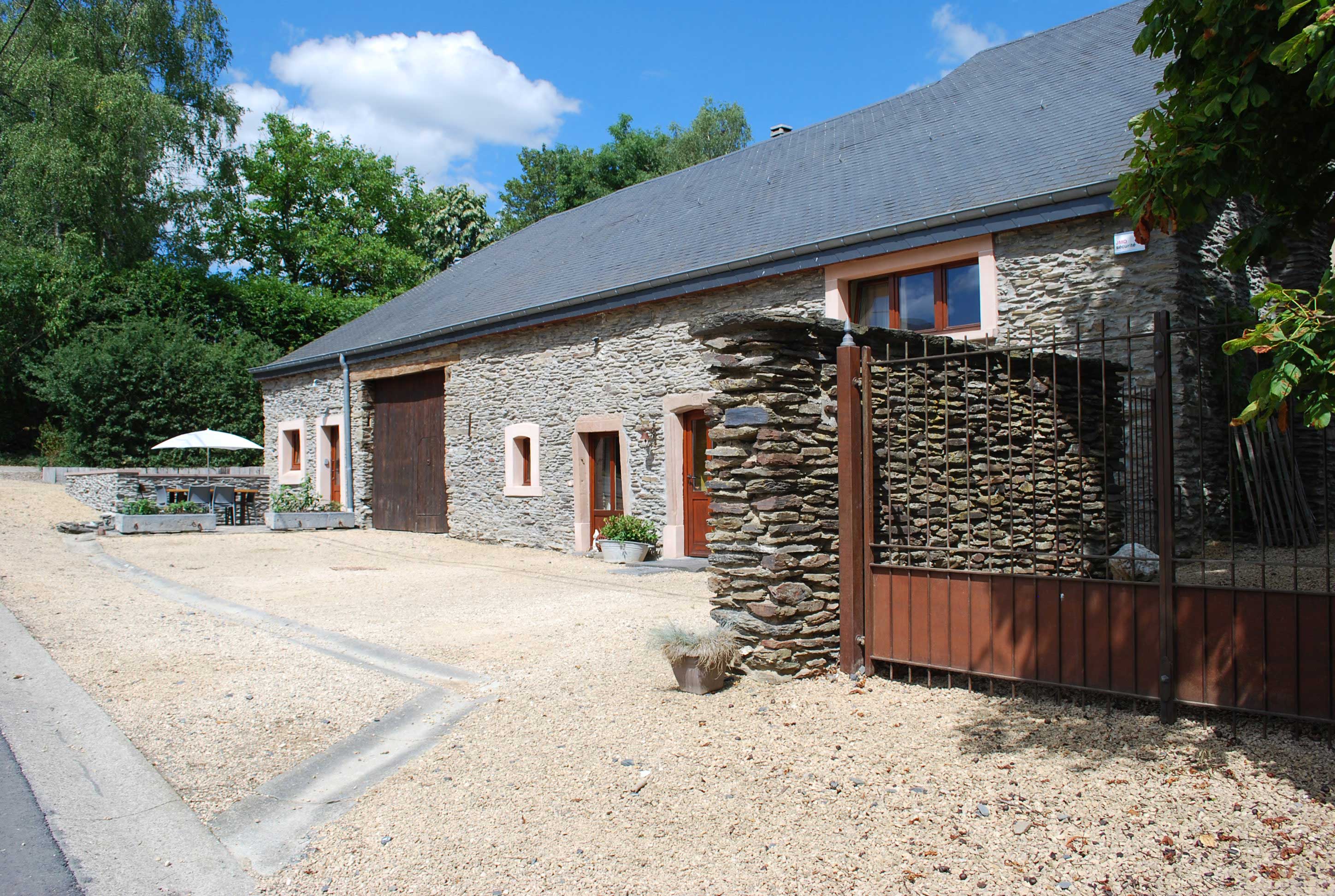 Bed and Bedot | Gîte chaleureux de 4 personnes à Fauvillers en bordure de Fôret d'Anlier - Luxembourg